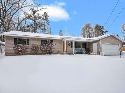 550 W Dorr Rd, Sanford, MI, 48657