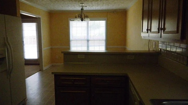 8028 Garrett Pines Dr — Photo 4