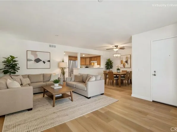 300 E Chestnut Ave #H-202, Santa Ana, CA 92701