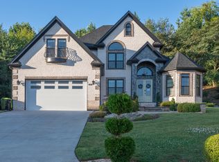 208 Blackbird Ct, Lewisville, NC 27023