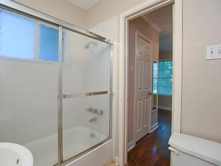 2003 McClendon St #4 — Photo 9