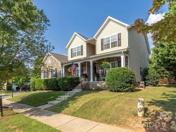 6519 Olmsford Dr, Huntersville, NC 28078