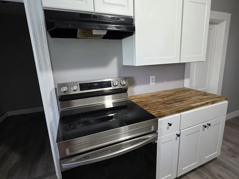 29 Canal St #7 — Photo 10