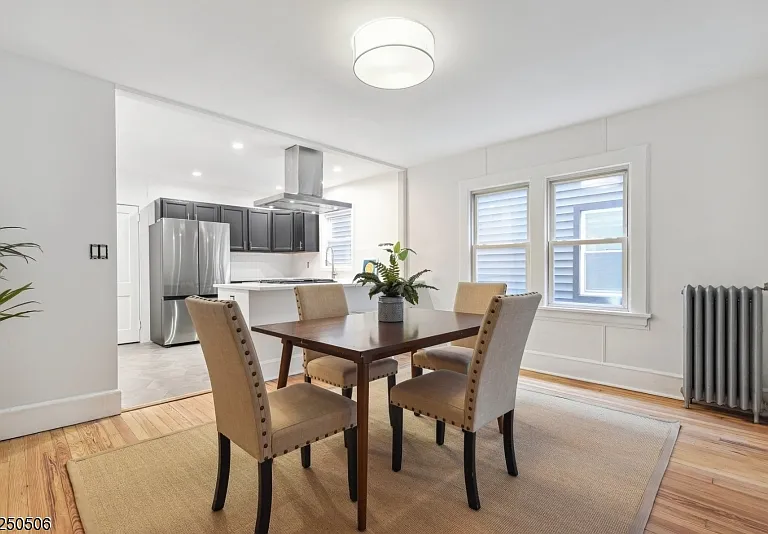 21 Central Ave #1R — Photo 7