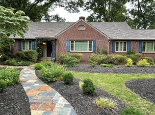 330 Garden Way Dr, Anderson, SC 29625