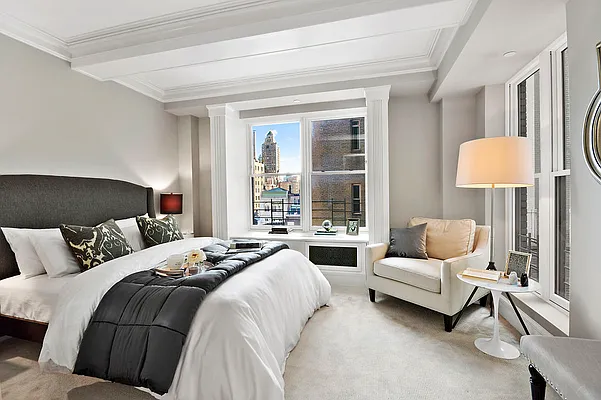 Sold by Corcoran | media 6