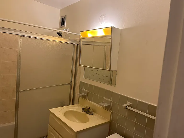 1121 Arlington Blvd #625 — Photo 11