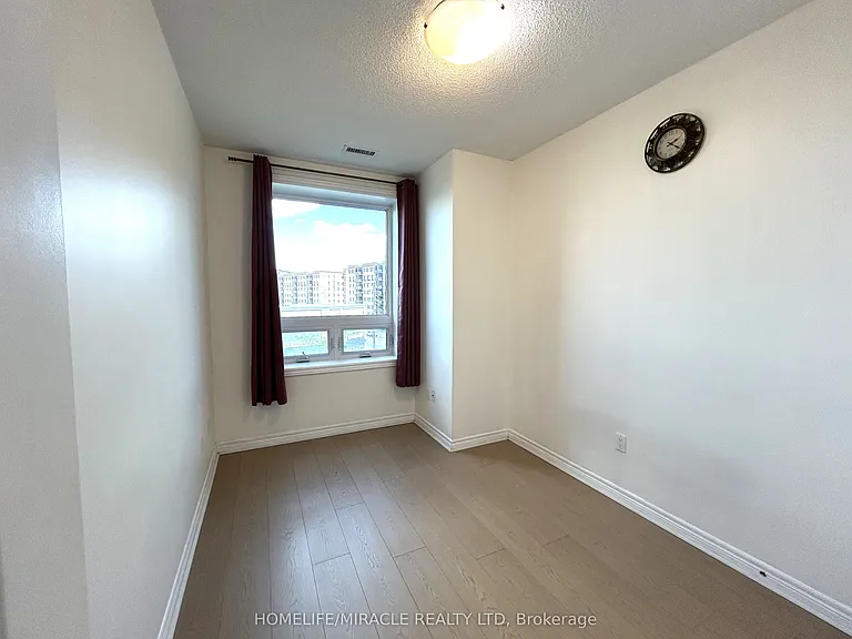 7400 Markham Rd #423 — Photo 28