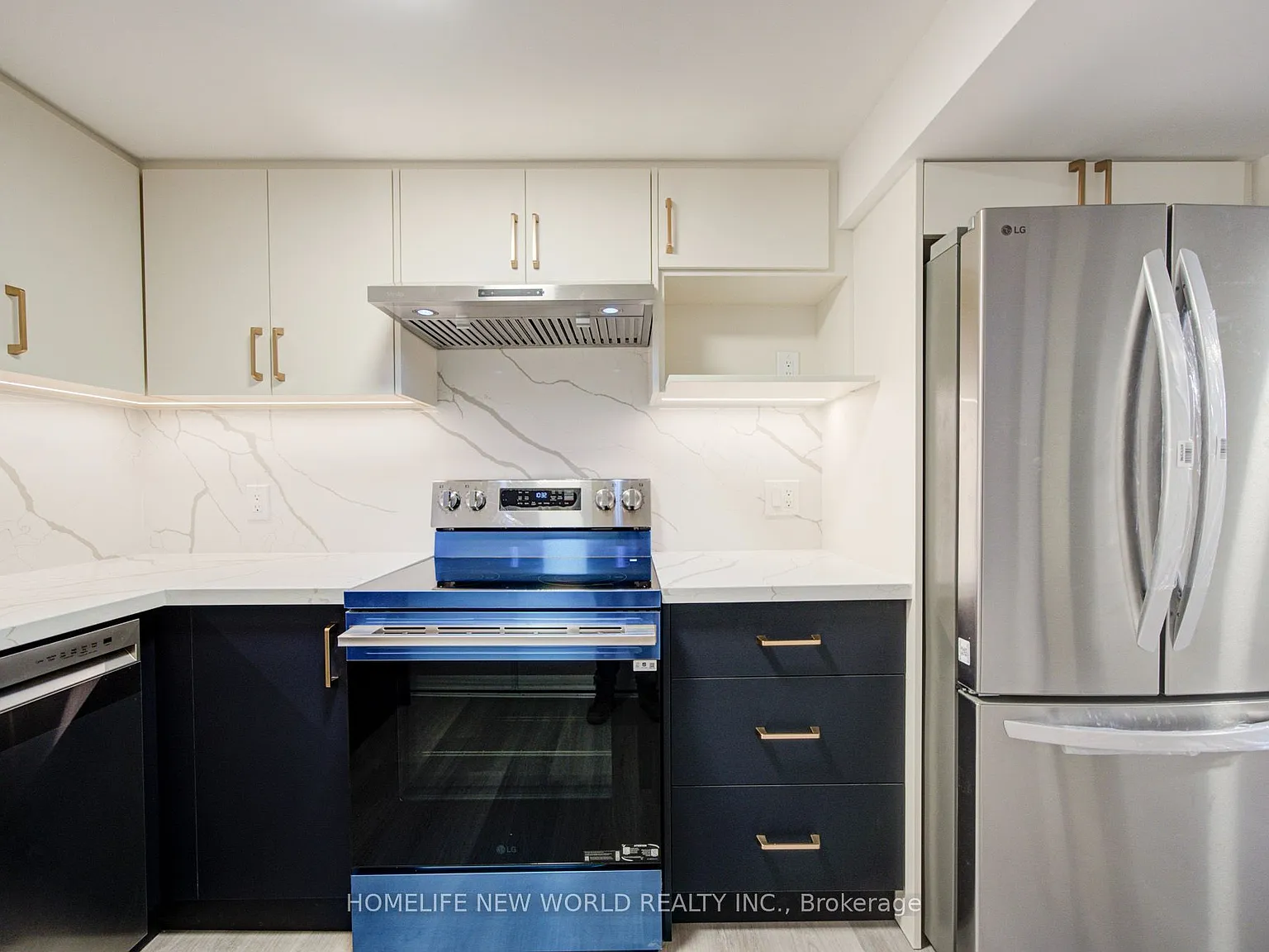 3 bed, $2,250 — Photo 2
