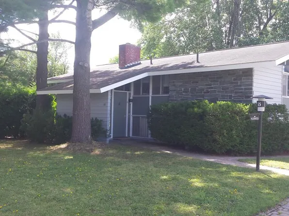 15 Lexington Ave, Plattsburgh, NY 12901