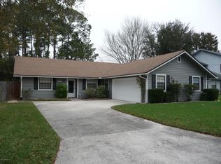 4653 Wassail Dr, Jacksonville, FL 32257