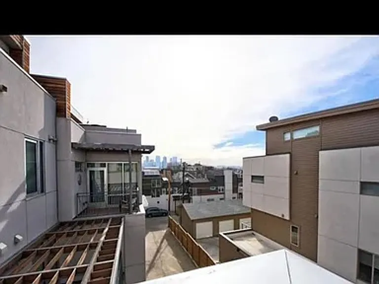 2778 W 22nd Ave — Photo 9