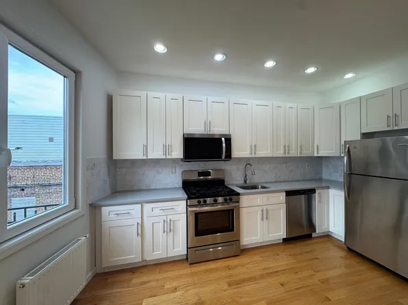 69-31 Myrtle Avenue image 7 of 15