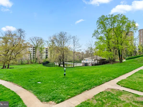 1822 Metzerott Rd APT A2, Adelphi, MD 20783