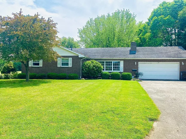 110 San Mar Gale Dr, Sabina, OH 45169