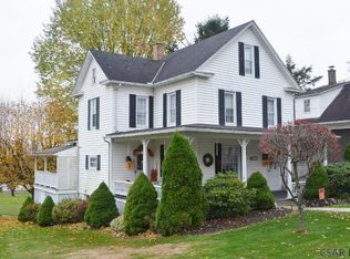 233 S Somerset St, Stoystown, PA 15563