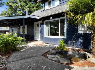 25916 18th Ave S, Des Moines, WA 98198