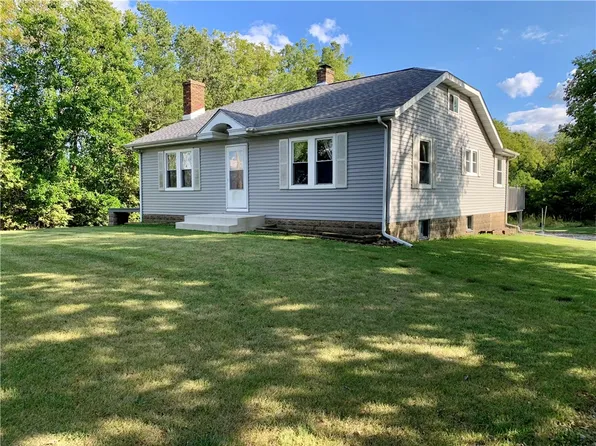 8344 Harristown Blvd, Decatur, IL 62522