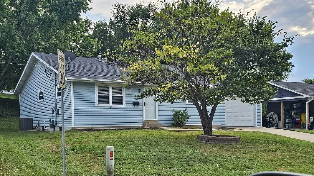 3 bed, 1611 sqft, $1,500 — Photo 1