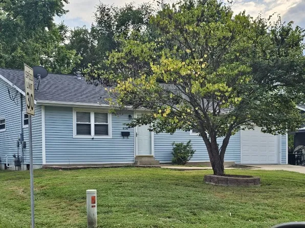 809 Corinne St, Jackson, MO 63755