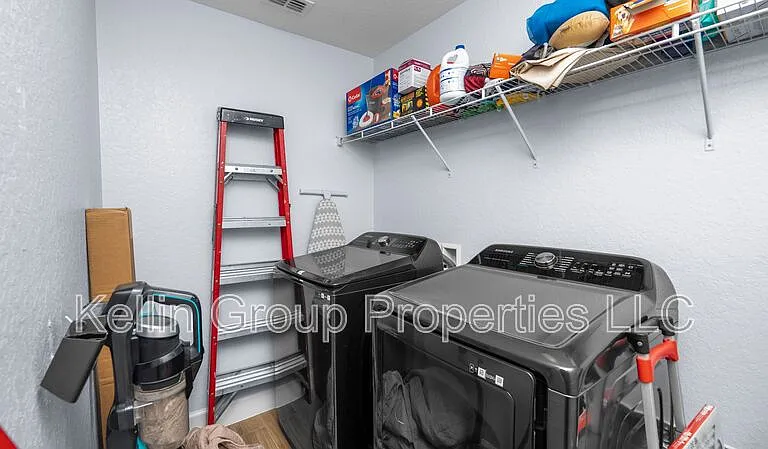 4762 Drake Ave — Photo 38