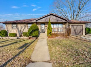 502 W 7th St, Lockport, IL 60441