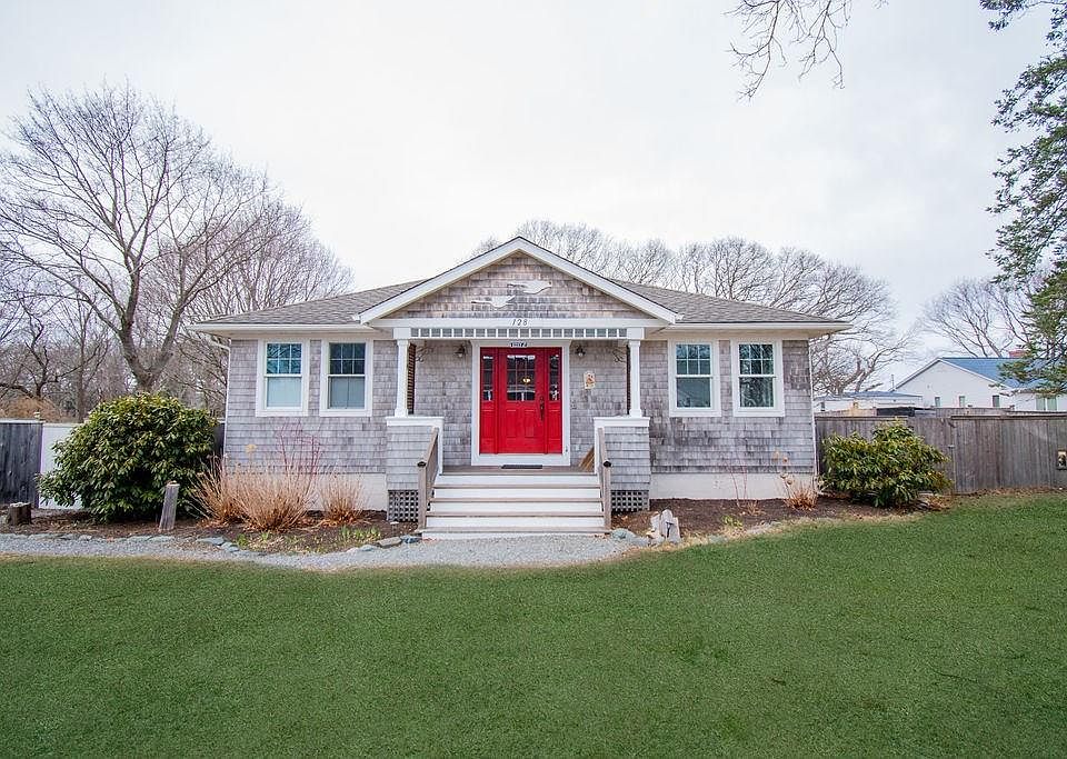 1st image of 128 Highbank Ave