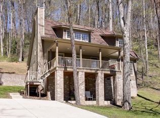 800 Harbor Pointe Dr, Silver Point, TN 38582