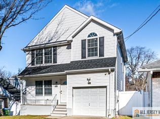 68 Glendale Ave, Edison, NJ 08817