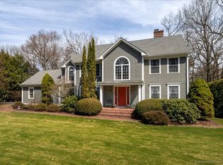 82 Oakridge, Unionville, CT 06085
