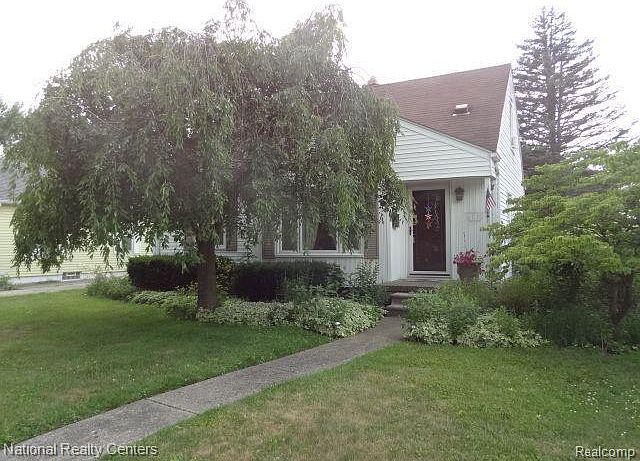 1st image of 236 S Marias Ave