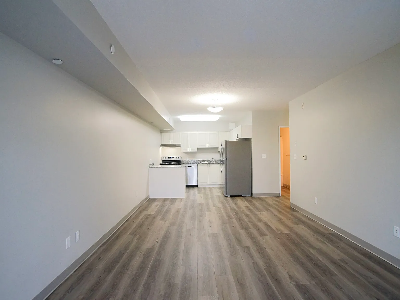 Auburn Terraces — Photo 4