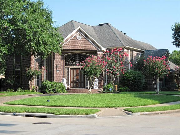 2nd image of 13902 Placid Woods Ct