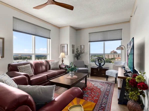 1 TOWERS PARK LN #1111, San Antonio, TX 78209