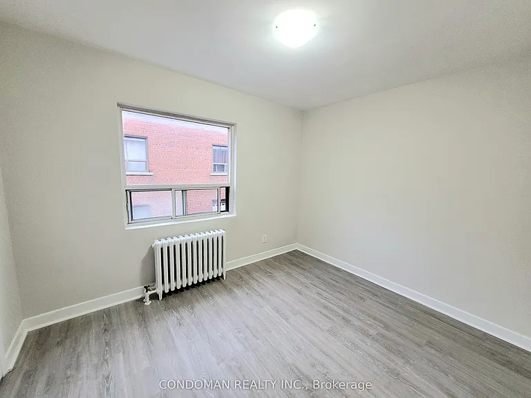 852 Broadview Ave #303 — Photo 4