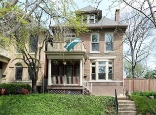 3829 Russell Blvd, Saint Louis, MO 63110
