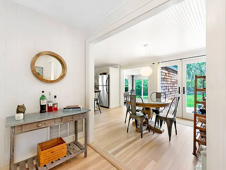 14 Oak Ln — Photo 11