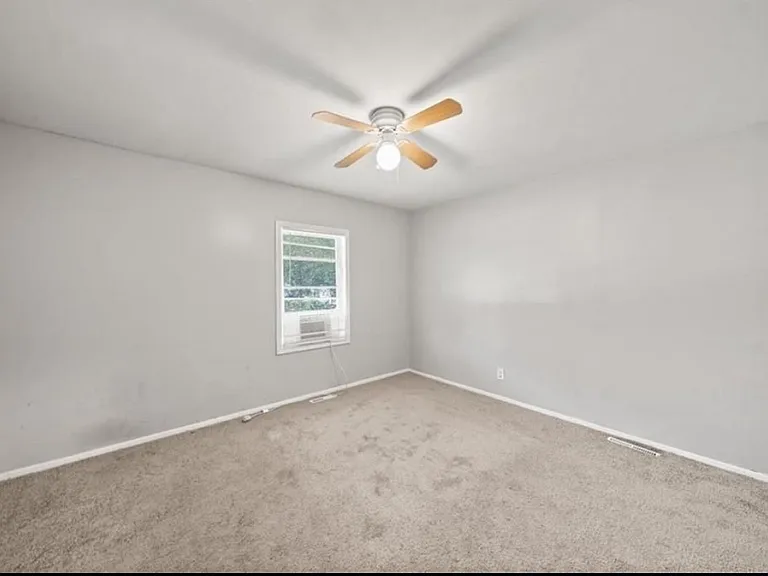 7015 College Ave — Photo 5