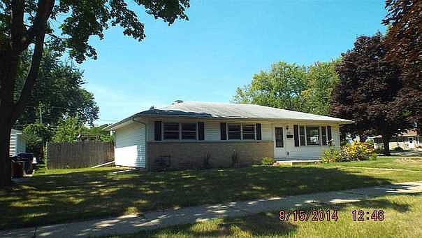 2nd image of 1933 Liberty Ln