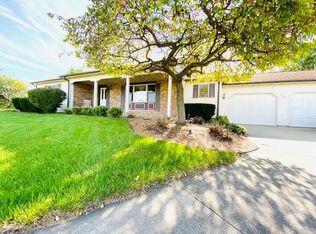 501 Sycamore Dr, Hoopeston, IL 60942