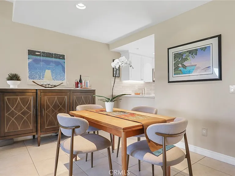 48 Palma Dr — Photo 8