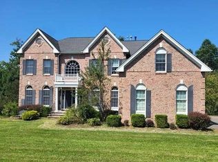 25 Huber Rd, Wappingers Falls, NY 12590