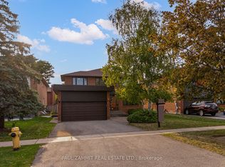 278 Green Ln, Markham, ON L3T7J1