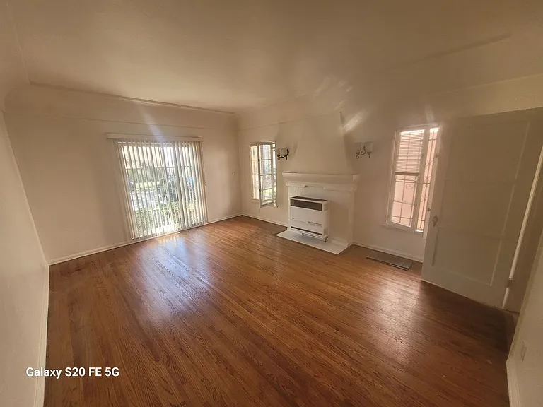 4168 Garthwaite Ave — Photo 6
