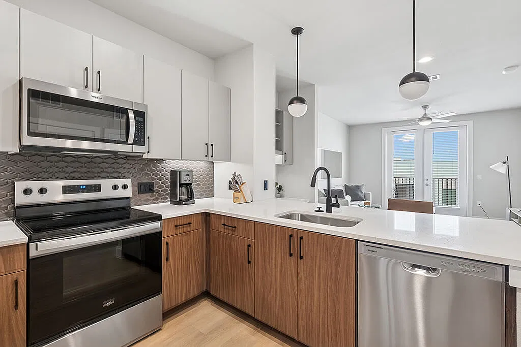 The Sevens Apartments — Photo 2