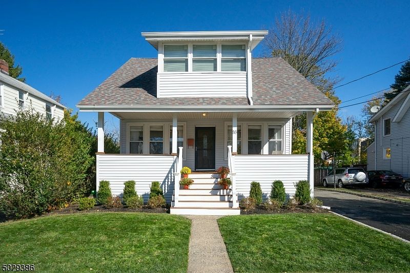 1st image of 88 Claremont Ave