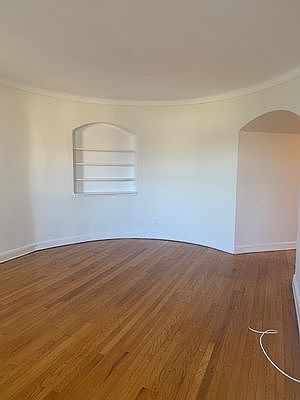 4th image of 578 E 17th St #6B