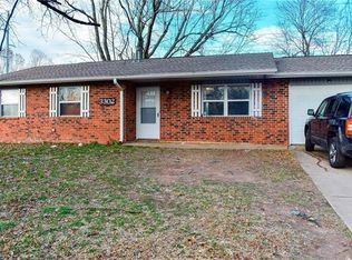 3302 Scott Ln, Springdale, AR 72762