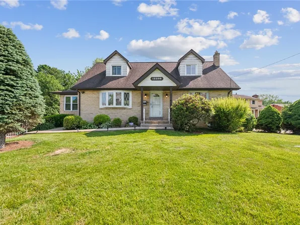 12296 Longview Dr, North Huntingdon, PA 15642