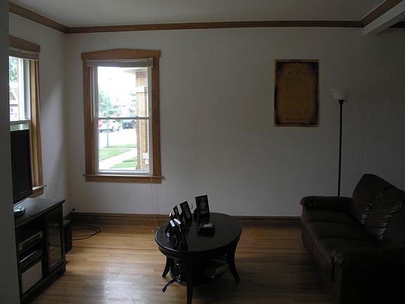 Separate Central Air/Electricity for Both Units